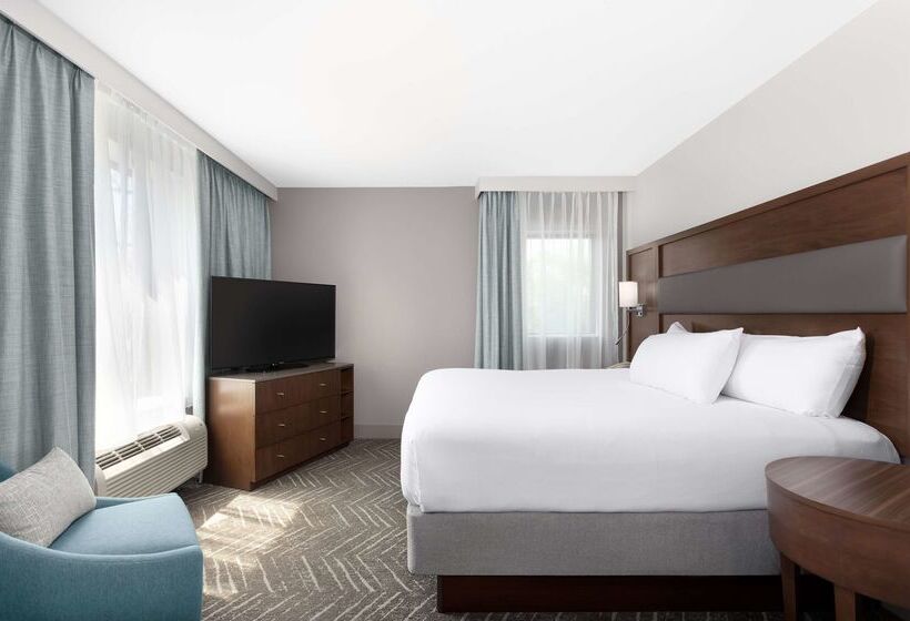 هتل Doubletree By Hilton Charleston Mount Pleasant