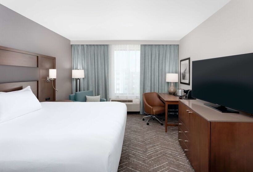 هتل Doubletree By Hilton Charleston Mount Pleasant