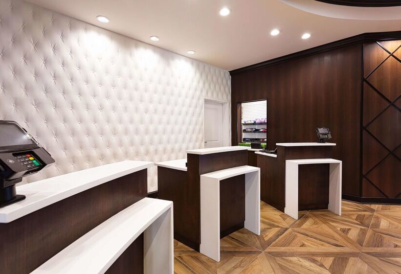 هتل Doubletree By Hilton Charleston Mount Pleasant
