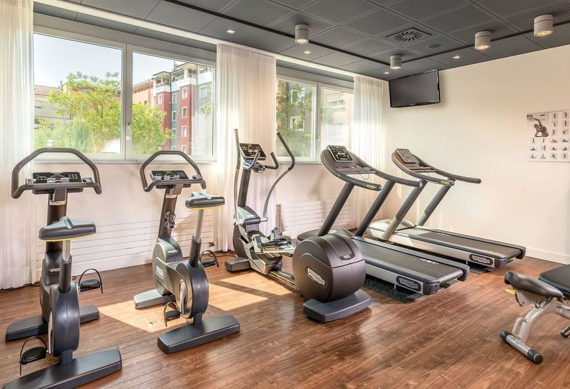 هتل Essential By Dorint Stuttgart/airport