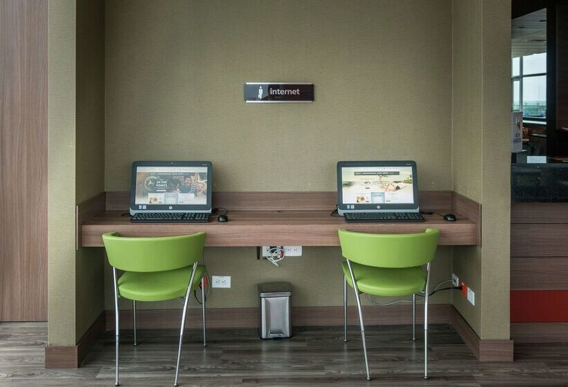 هتل Hampton By Hilton Valledupar