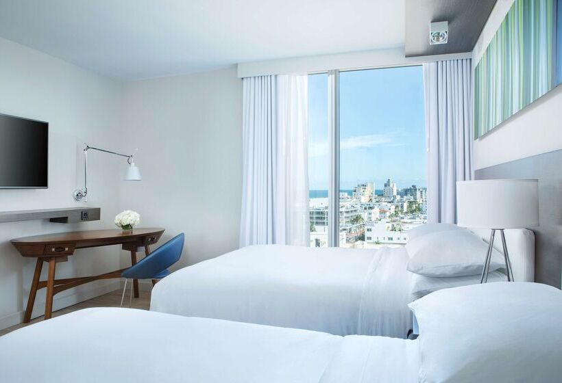 هتل Hyatt Centric South Beach Miami