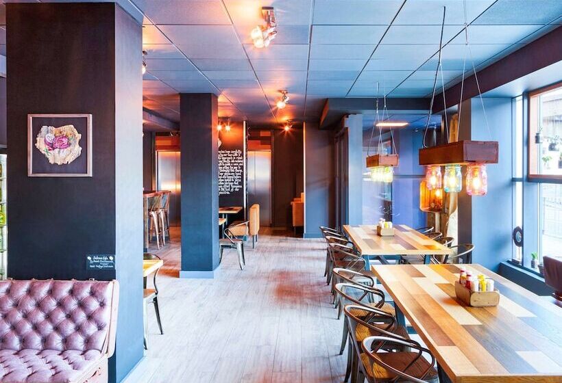 هتل Ibis Budget Birmingham Airport Terminal Building   Nec