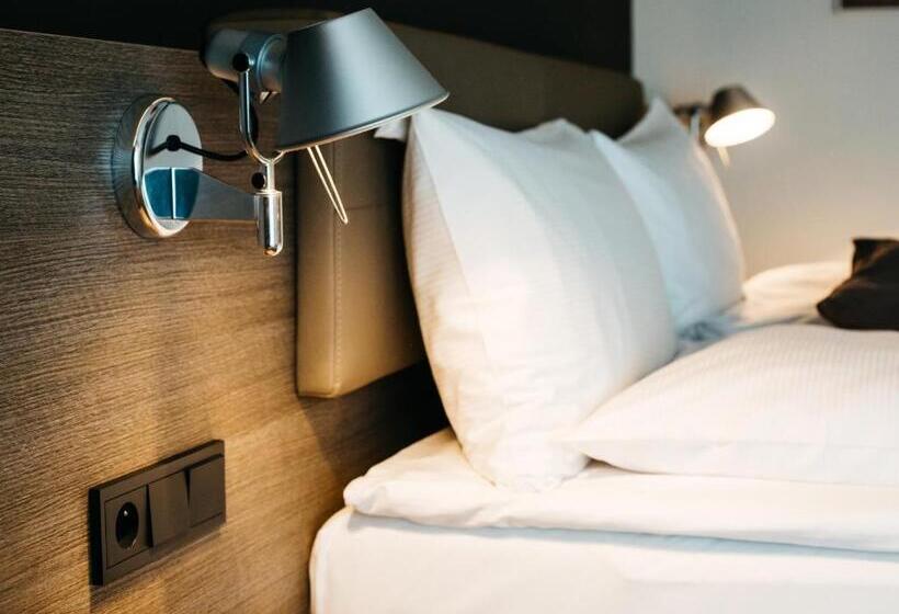 Fotos del hotel Q Hotel Plus Kraków:  37