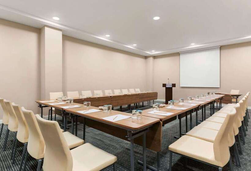 Fotos del hotel Ramada Encore Istanbul Kartal:  28