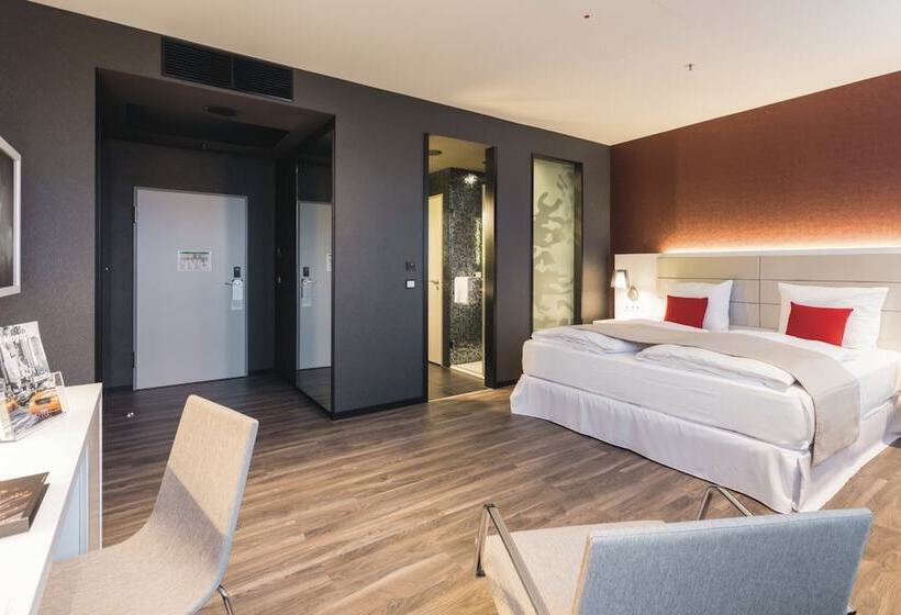 هتل Riu Plaza Berlin