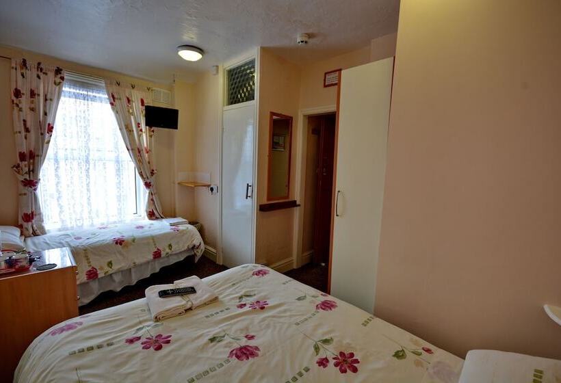 Fotos del hotel Shazron:  11