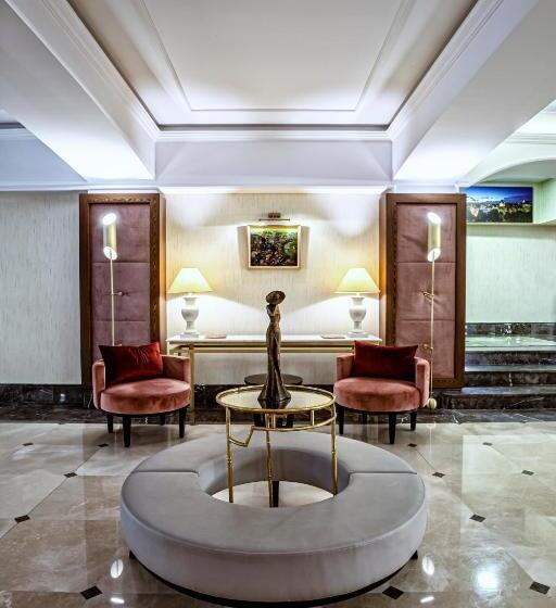 Hotel Tiflis Palace