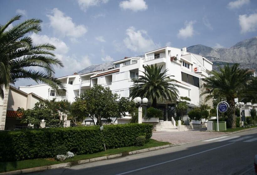 هتل Villa Marija