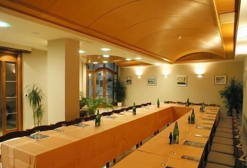 هتل Villa Marija