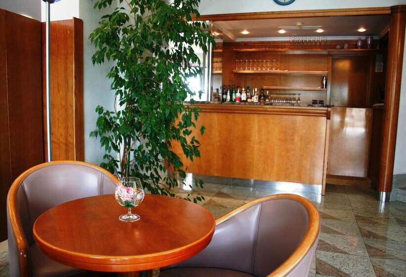 هتل Villa Marija