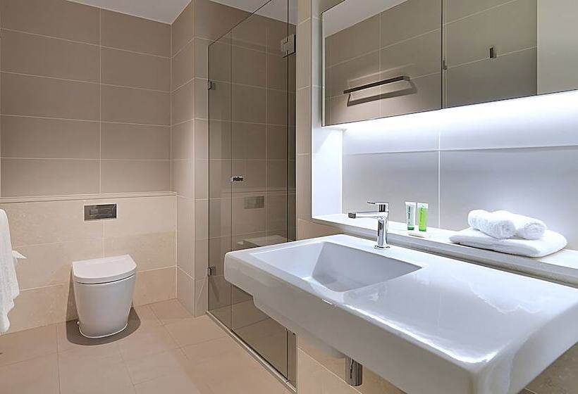Wyndham Hotel Melbourne