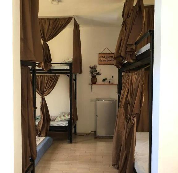 ベッドアンドブレックファースト Hope Inn