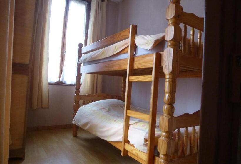 مبيت وإفطار L Horizon Des Alpes