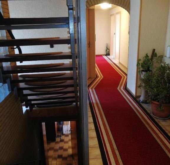 ホテル Gasthaus Hochwald