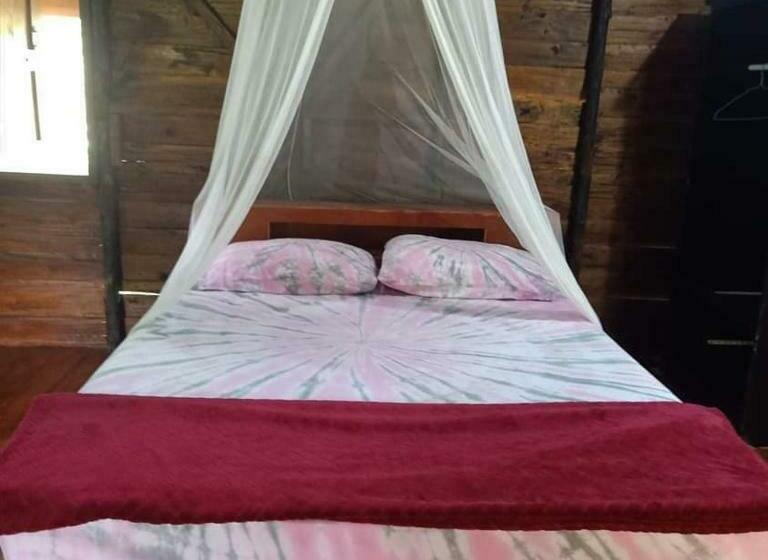 膳宿费 Koom Kachanaan