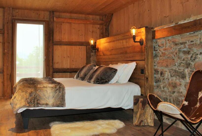 بنسيون Les Chalets De Ludran