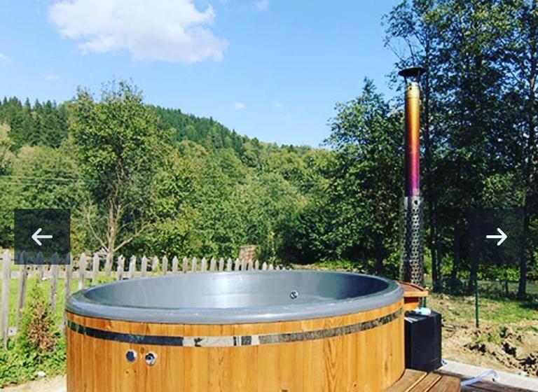 הוסטל Villa Paraiso Karpaty