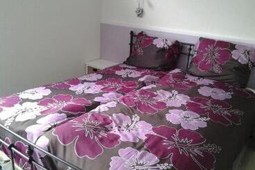 تختخواب و صبحانه Bed En Breakfast Dirosa