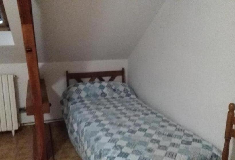 Bed and Breakfast A L Etape De La Ferme