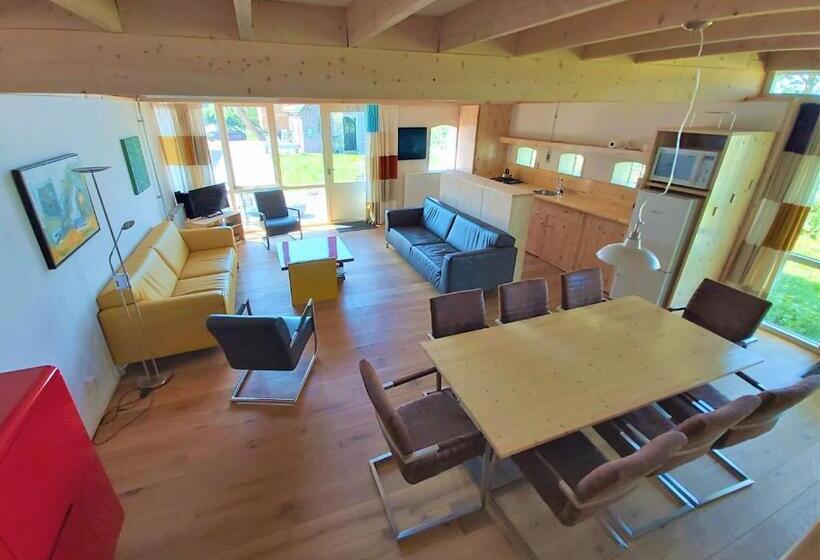 مبيت وإفطار Gastopstal