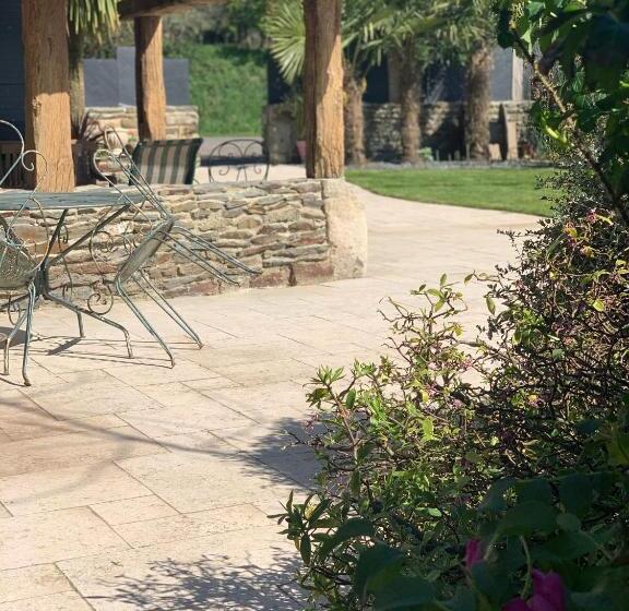 住宿加早餐  Hortensias