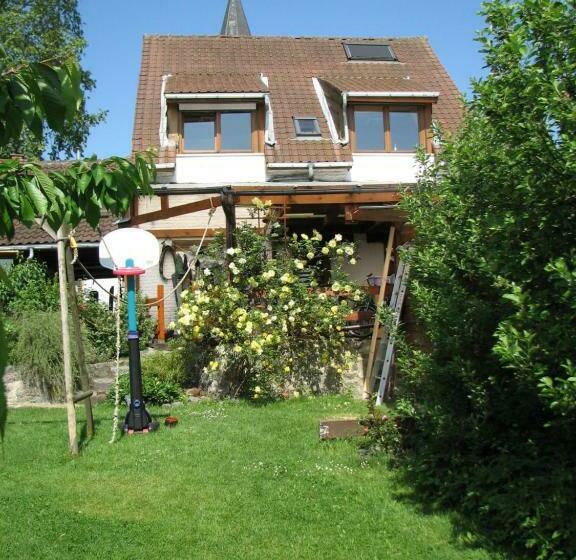 민박 Huis Van Rooi