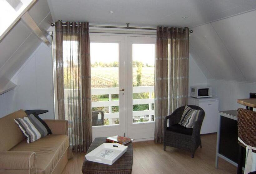 צימר In De Wolken