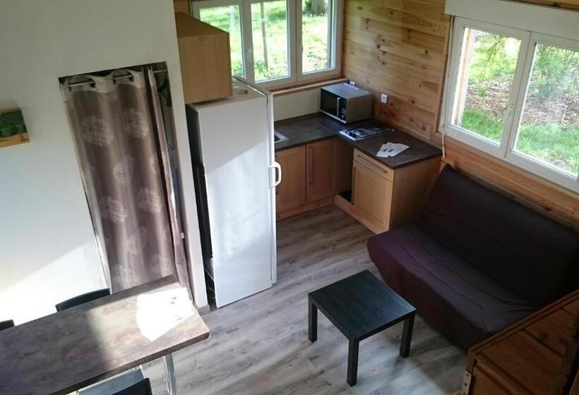 Bed and Breakfast La Cabane De Denier