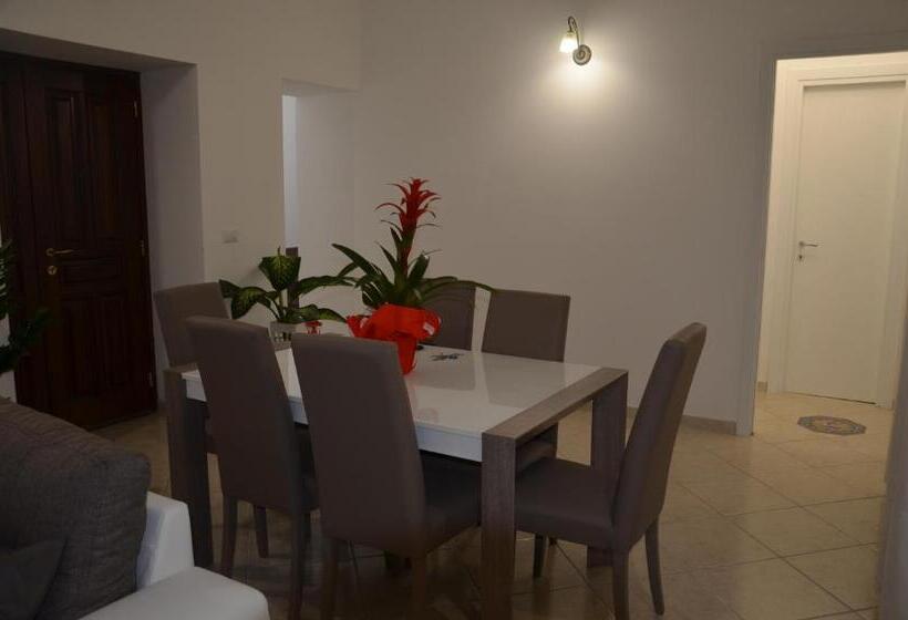 مبيت وإفطار La Tana Delle Lepri