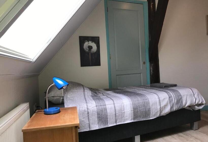 مبيت وإفطار Logeren Bij De Ruimte