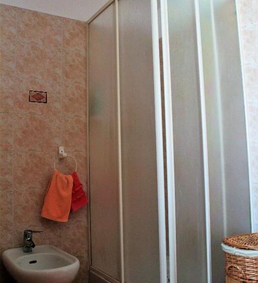 مبيت وإفطار Mansarda Fiorita