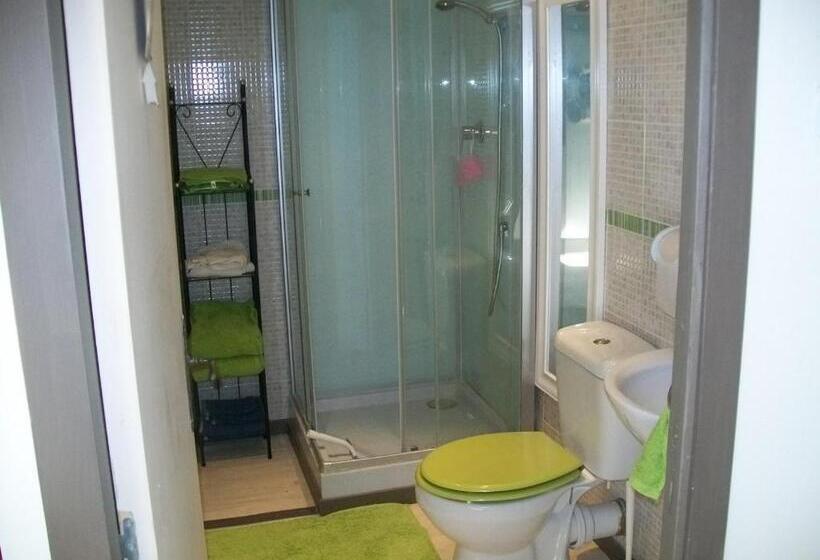 住宿加早餐  Stone Cottage