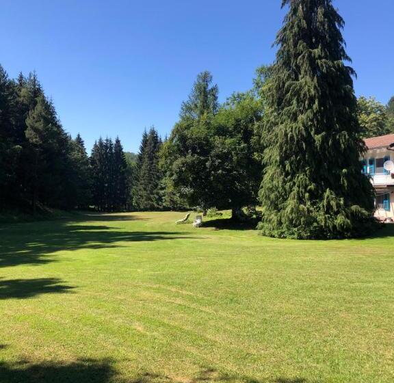 فندق Agriturismo La Casa Nel Bosco