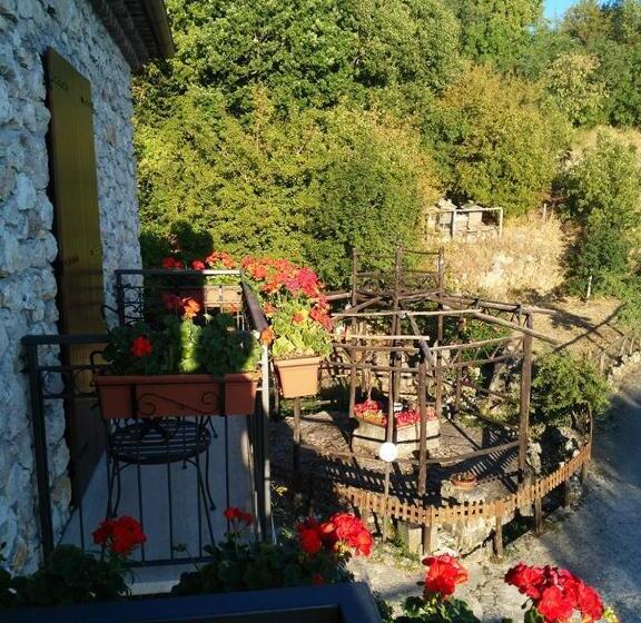 Отель Agriturismo Monte Cesima