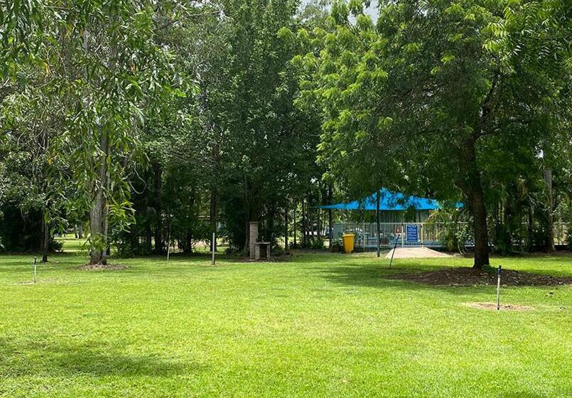 호텔 Corroboree Park Tavern
