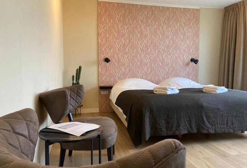 فندق De Horper Wielen