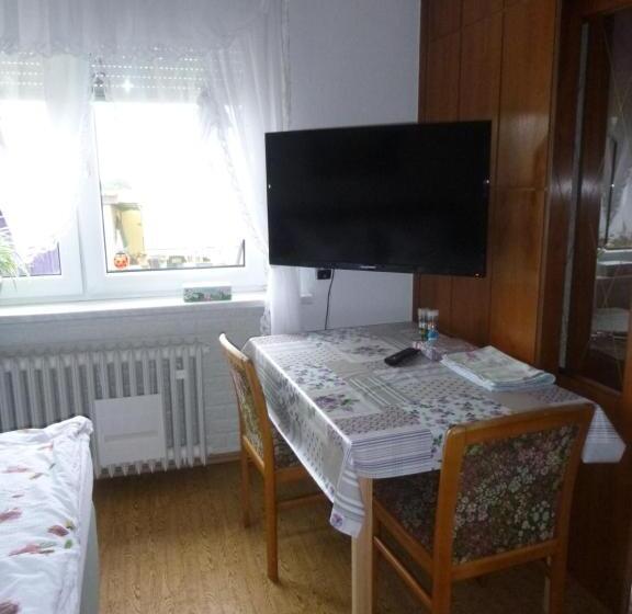 בית מלון כפרי Maja