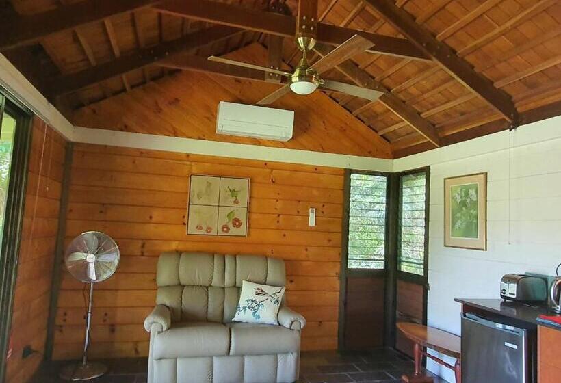 汽车旅馆  The Bushranger Hideaway
