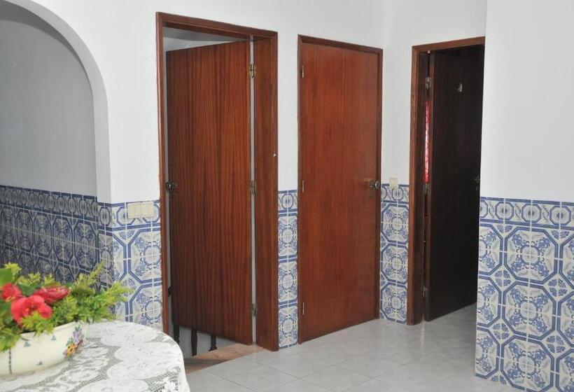 بنسيون Casa Da Lardosa