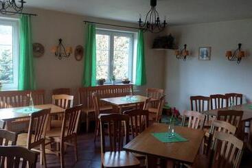 پانسیون Guest House Kaskáda