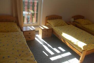 پانسیون Guest House Kaskáda