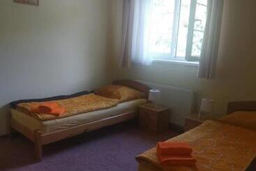 پانسیون Guest House Kaskáda