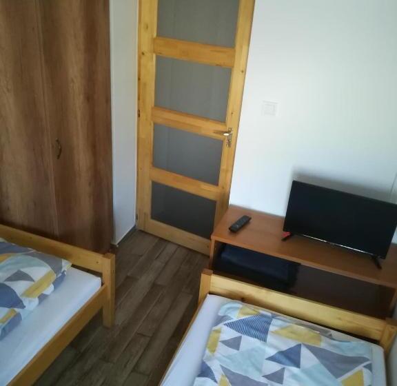 پانسیون Vörös Macska Vendégház