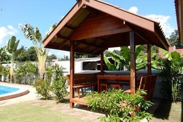 Malee Resort