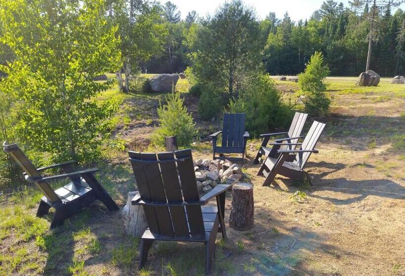 Nomi Resort