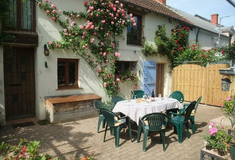 مبيت وإفطار Chambres D Hôtes La Loge Sagrolle