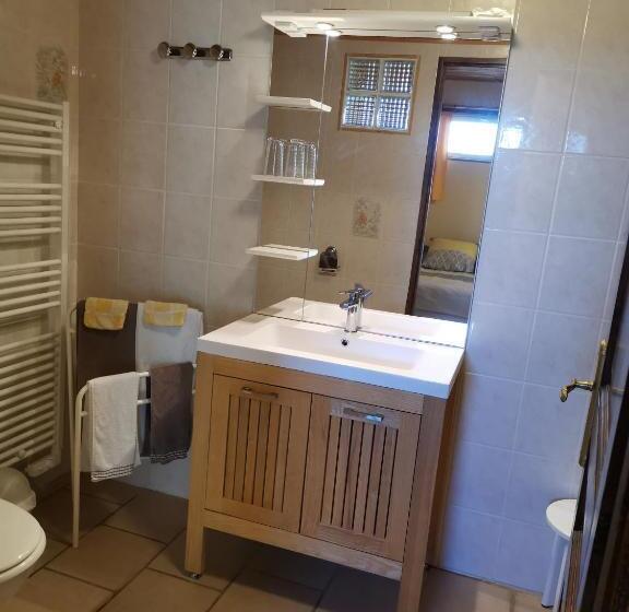 مبيت وإفطار Domaine D En Haut