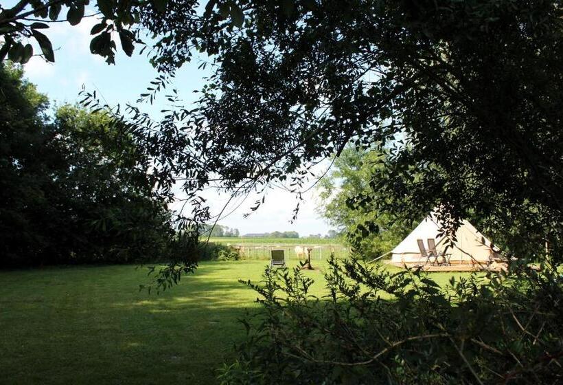 مبيت وإفطار Grytmanshoeve, Vakantiehuis Met Glamping