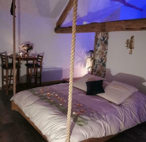 مبيت وإفطار La Bulle Suspendue